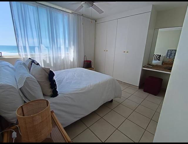 3 BEDROOM APARTMENT FOR SALE IN MARGATE BEACH